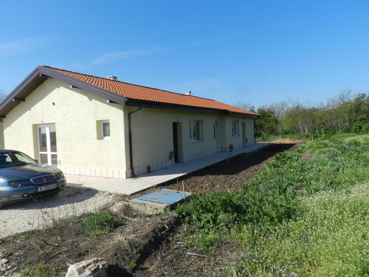 Villa Campo Ezerets Екстер'єр фото