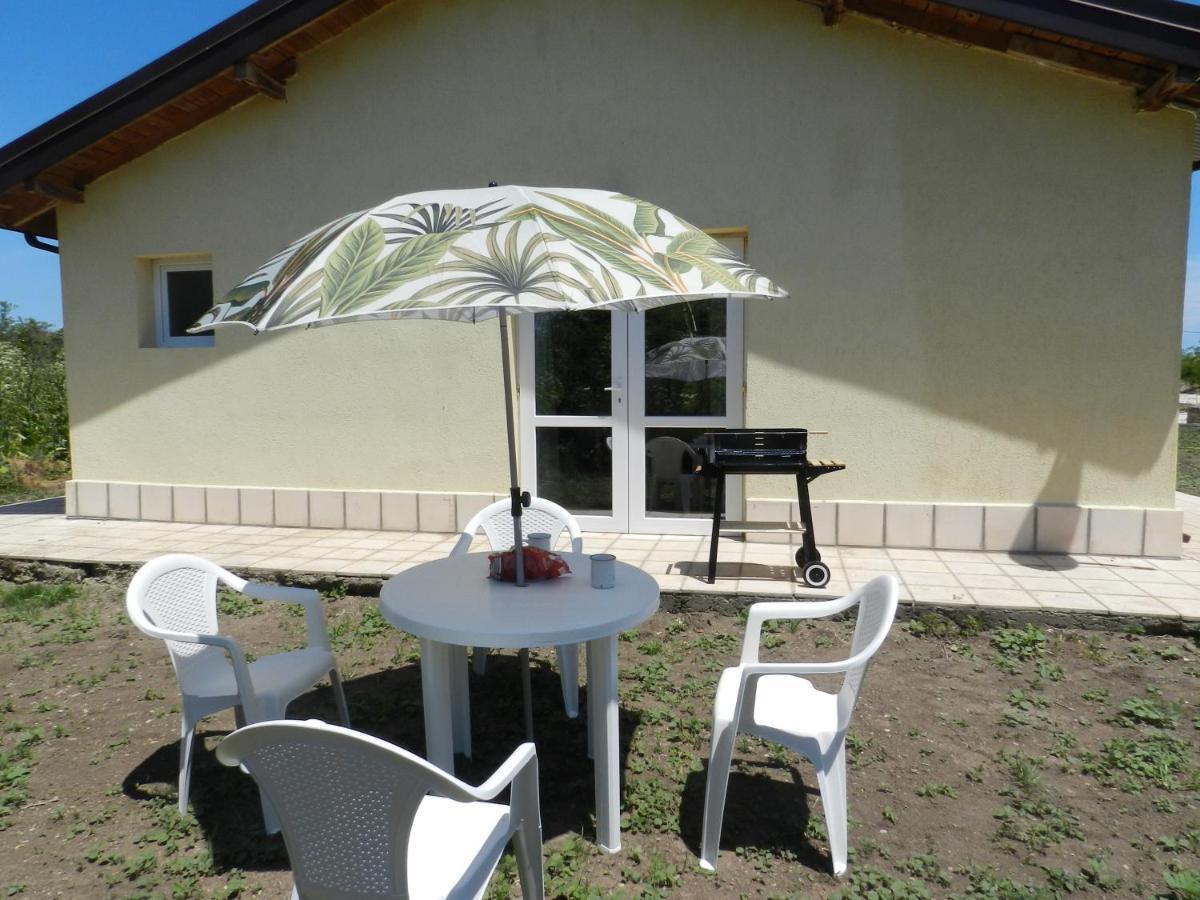 Villa Campo Ezerets Екстер'єр фото